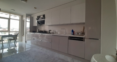 Önce/Sonra – Mutfak Dönüşüm Projemiz (Ataşehir)